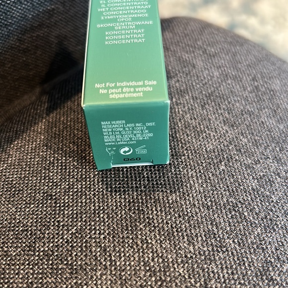 La Mer travel size The Concentrate - Picture 2 of 4